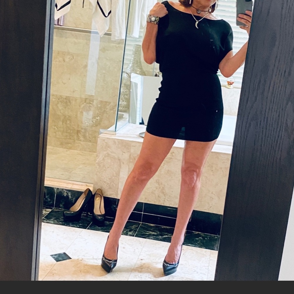 Alice and Olivia black mini sparkly dress
